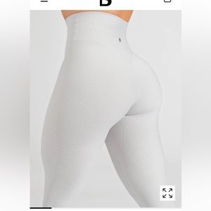 Buff bunny ribbed leggings